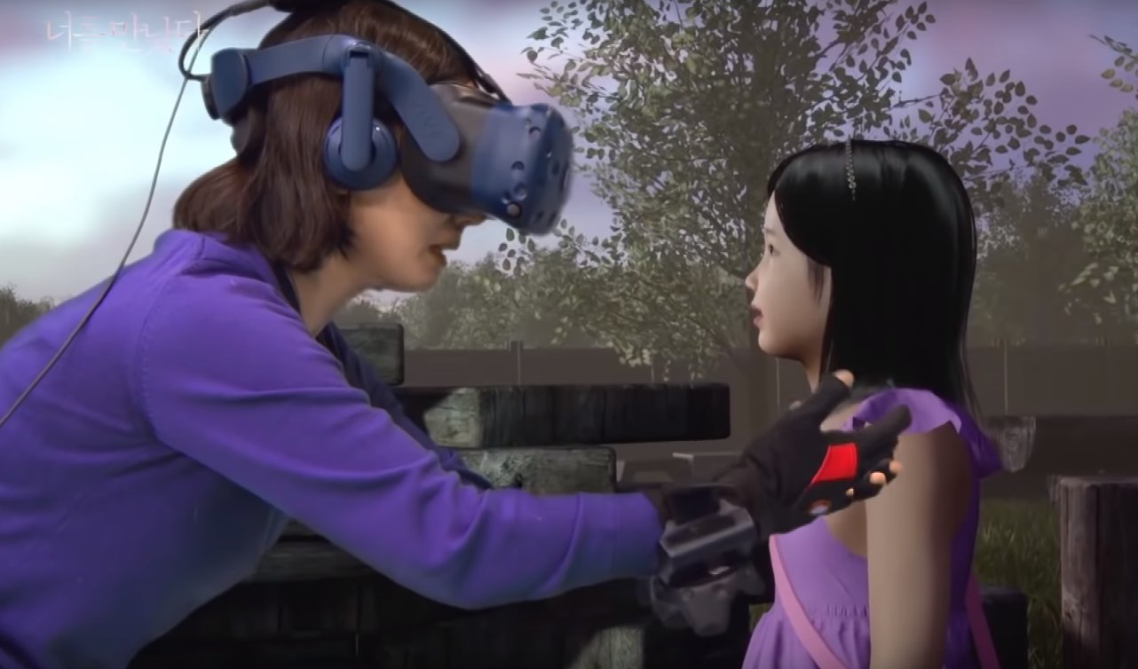 Truchlící maminka se potkala se svoji mrtvou dcerkou ve virtuální realitě 1