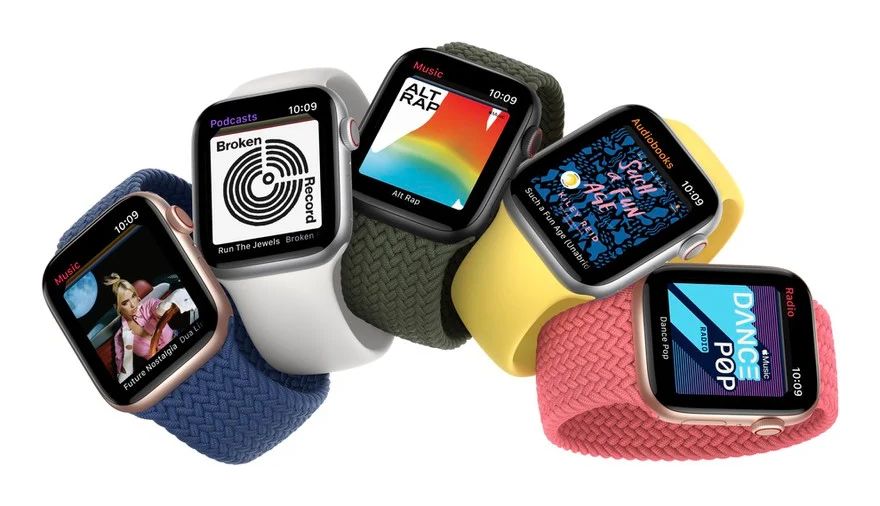 Chytré hodinky Apple Watch nosí už přes sto milionů lidí 2
